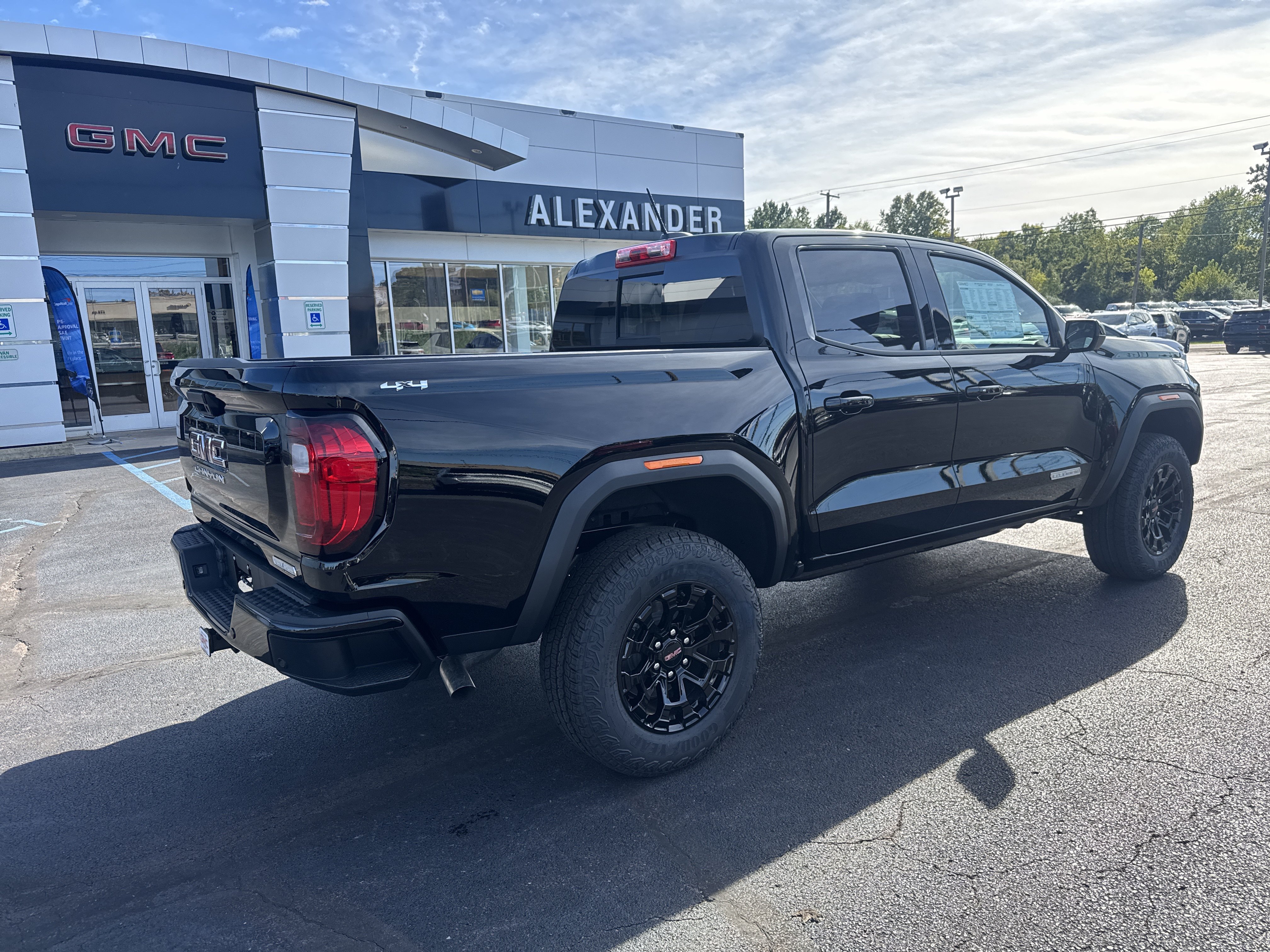 New 2026 GMC Canyon Elevation w/ Convenience Package AWD/4WD image 3