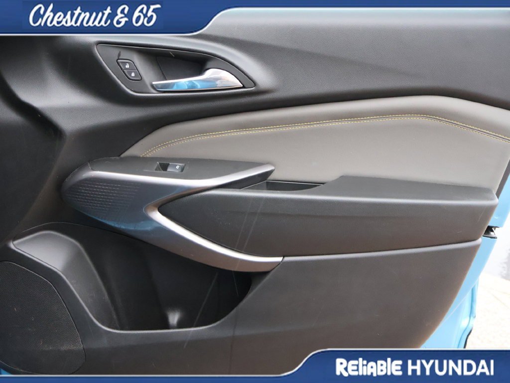 Used 2025 Chevrolet Trax ACTIV w/ Driver Confidence Package FWD image 8