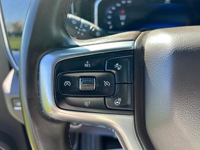Used 2023 Chevrolet Silverado 1500 LT w/ Protection Package AWD/4WD image 17