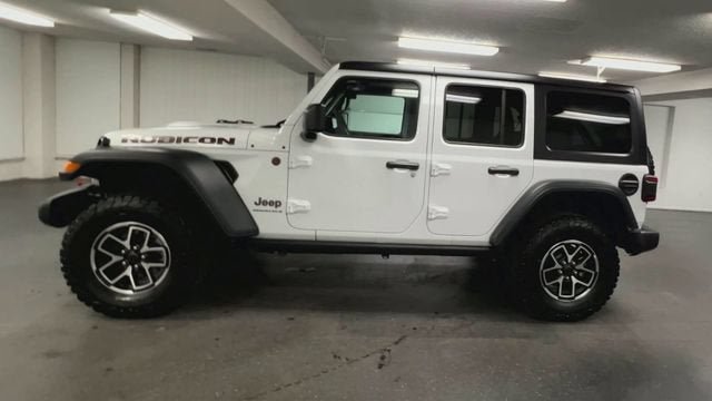 Used 2026 Jeep Wrangler Unlimited Rubicon AWD/4WD image 5