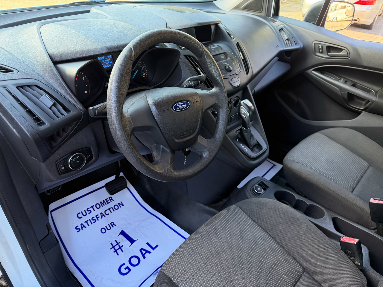 Used 2015 Ford Transit Connect XL image 9