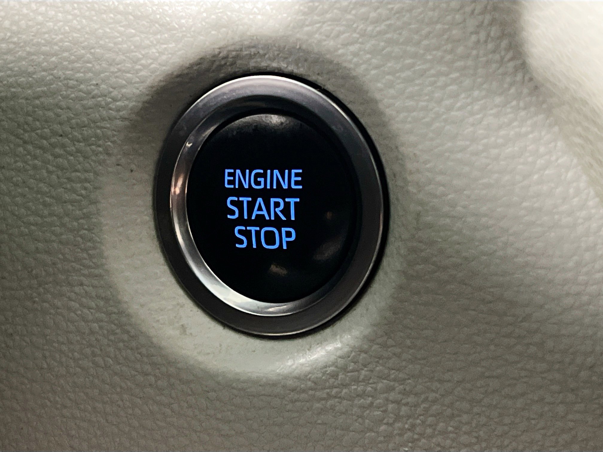 Used 2020 Toyota Corolla SE w/ SE Premium Package FWD image 23
