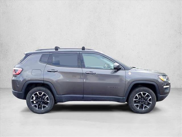 Used 2020 Jeep Compass Trailhawk AWD/4WD image 14