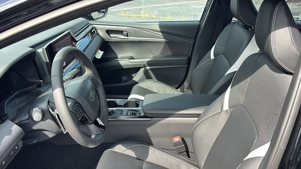 New 2026 Toyota Camry SE w/ Convenience Package FWD image 24