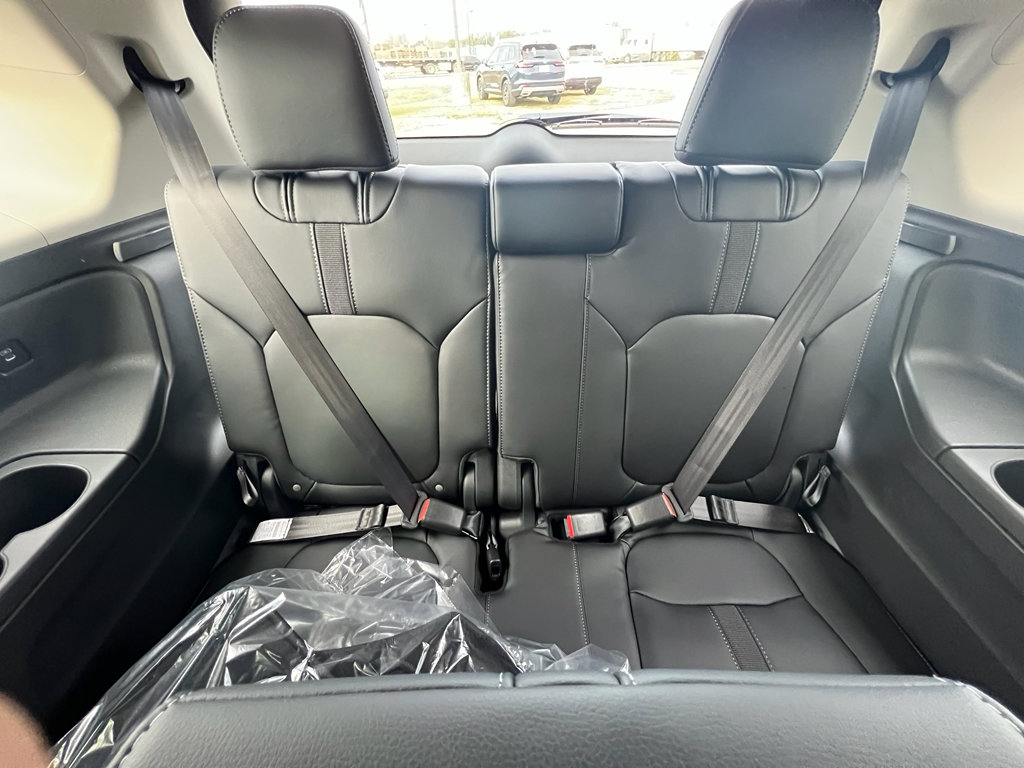 New 2025 Honda Pilot EX-L image 32