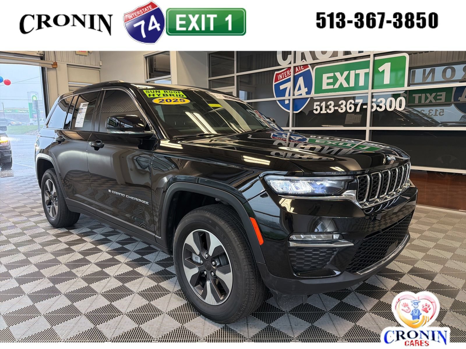 Used 2025 Jeep Grand Cherokee Limited 4xe AWD/4WD image 1