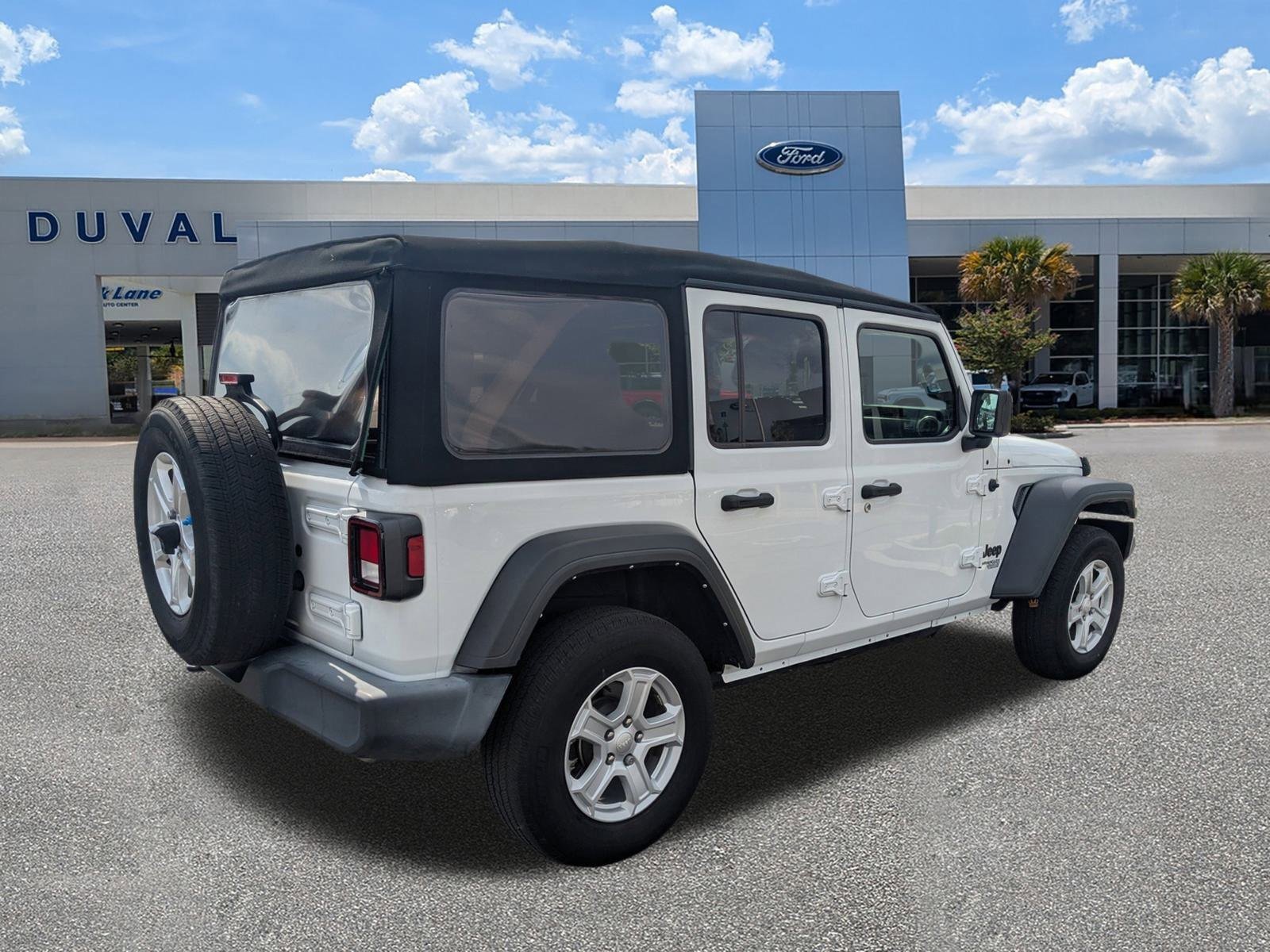 Used 2021 Jeep Wrangler Unlimited Sport image 4