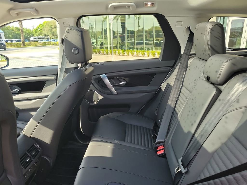 New 2025 Land Rover Discovery Sport S image 16