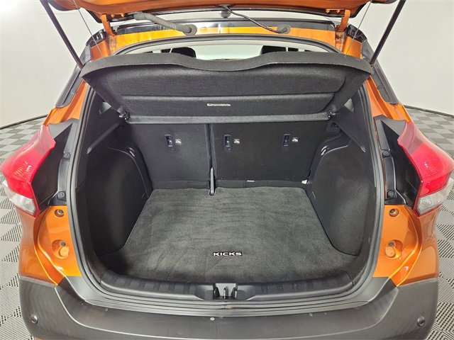 Used 2020 Nissan Kicks SR w/ SR Premium Package image 14