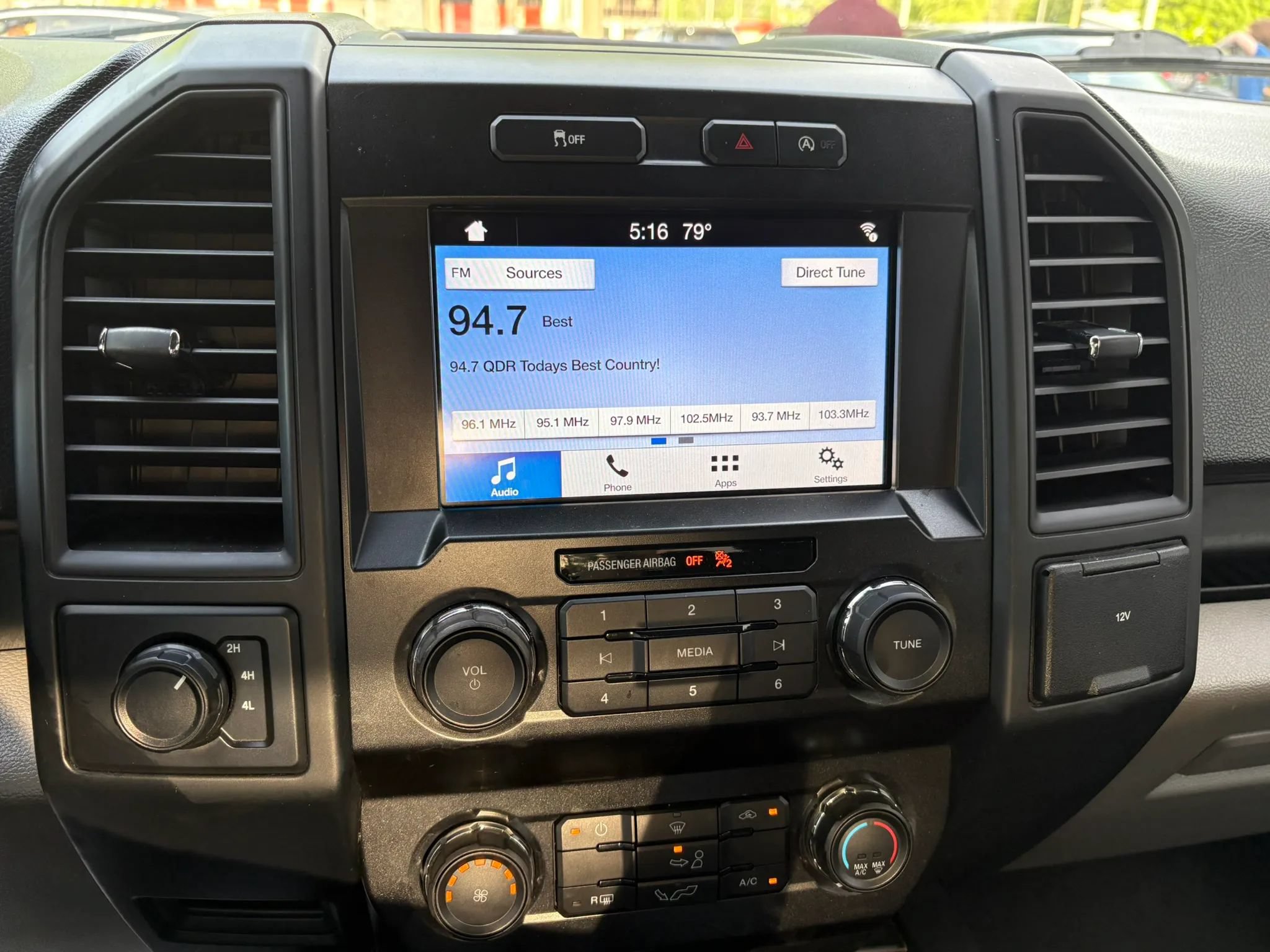 Used 2019 Ford F150 XL w/ Equipment Group 101A Mid AWD/4WD image 32