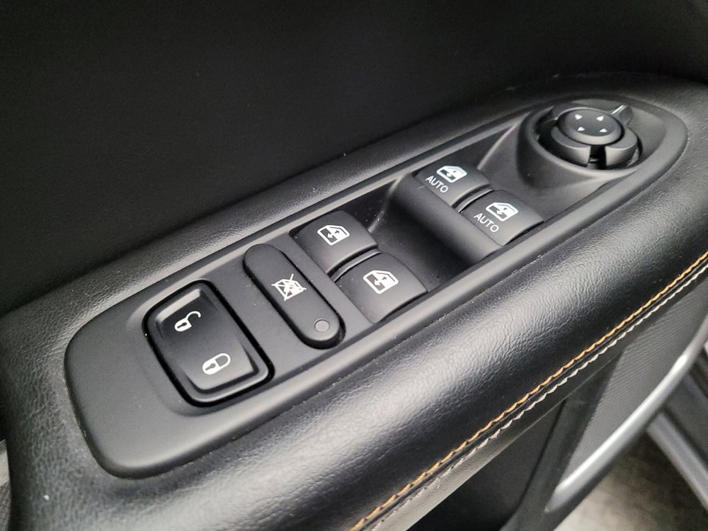 Used 2018 Jeep Compass Sport AWD/4WD image 27