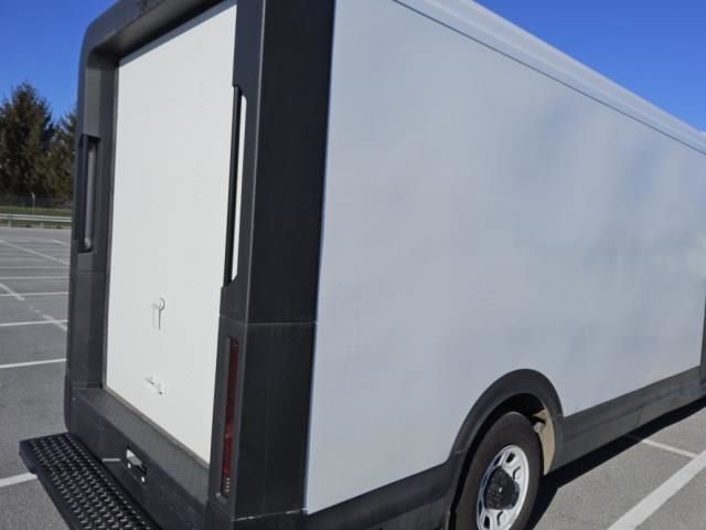 Used 2024 Chevrolet Brightdrop 600 w/ Commercial Equipment Package AWD/4WD image 33
