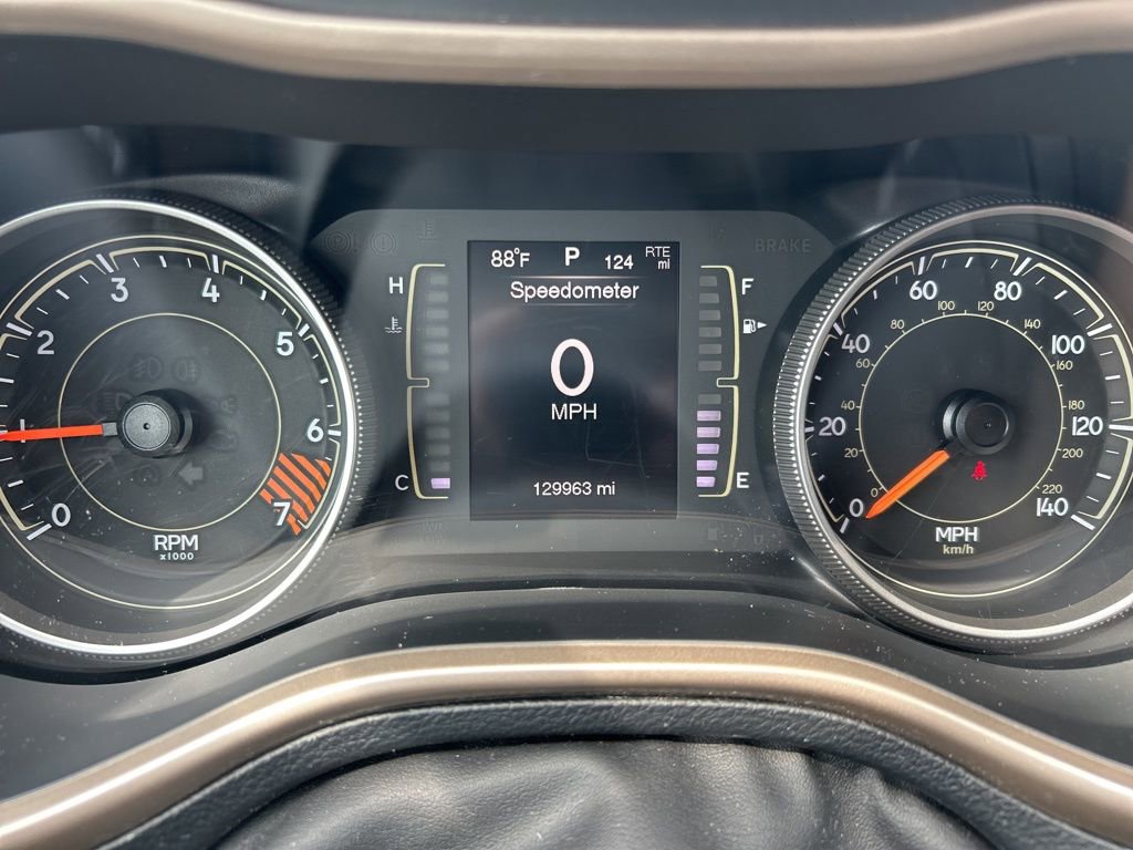 Used 2015 Jeep Cherokee Latitude image 15