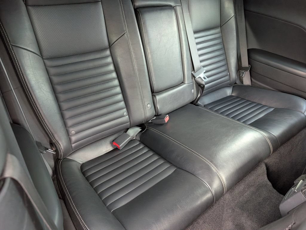 Used 2009 Dodge Challenger R/T RWD image 24