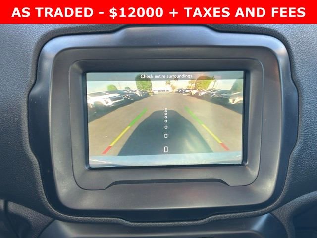 Used 2018 Jeep Renegade Latitude w/ Cold Weather Group image 23