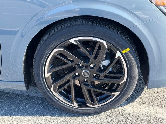 New 2026 Nissan Sentra SR w/ SR Premium Package FWD image 11