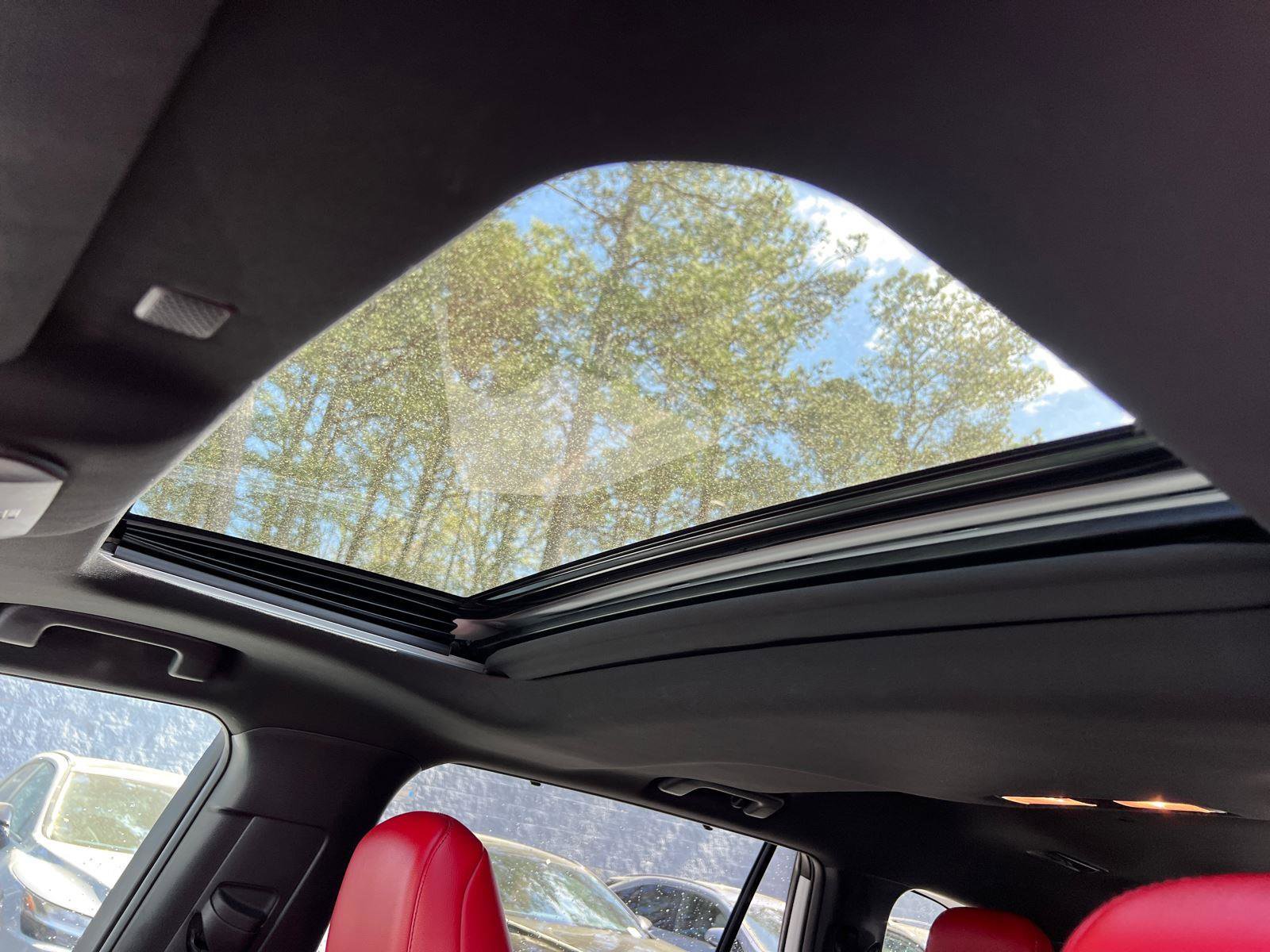 Used 2021 Toyota Highlander XSE image 34