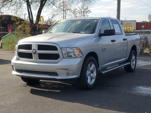 Used 2015 RAM 1500 Express image 2