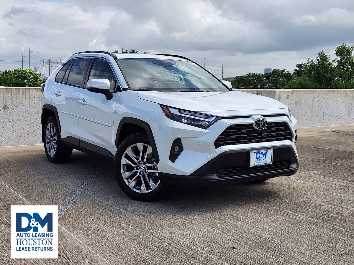 Used 2023 Toyota RAV4 XLE Premium FWD image 1
