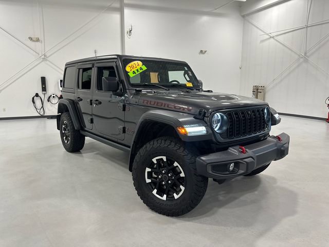 Used 2024 Jeep Wrangler Unlimited Rubicon w/ Dual Top Group AWD/4WD image 6