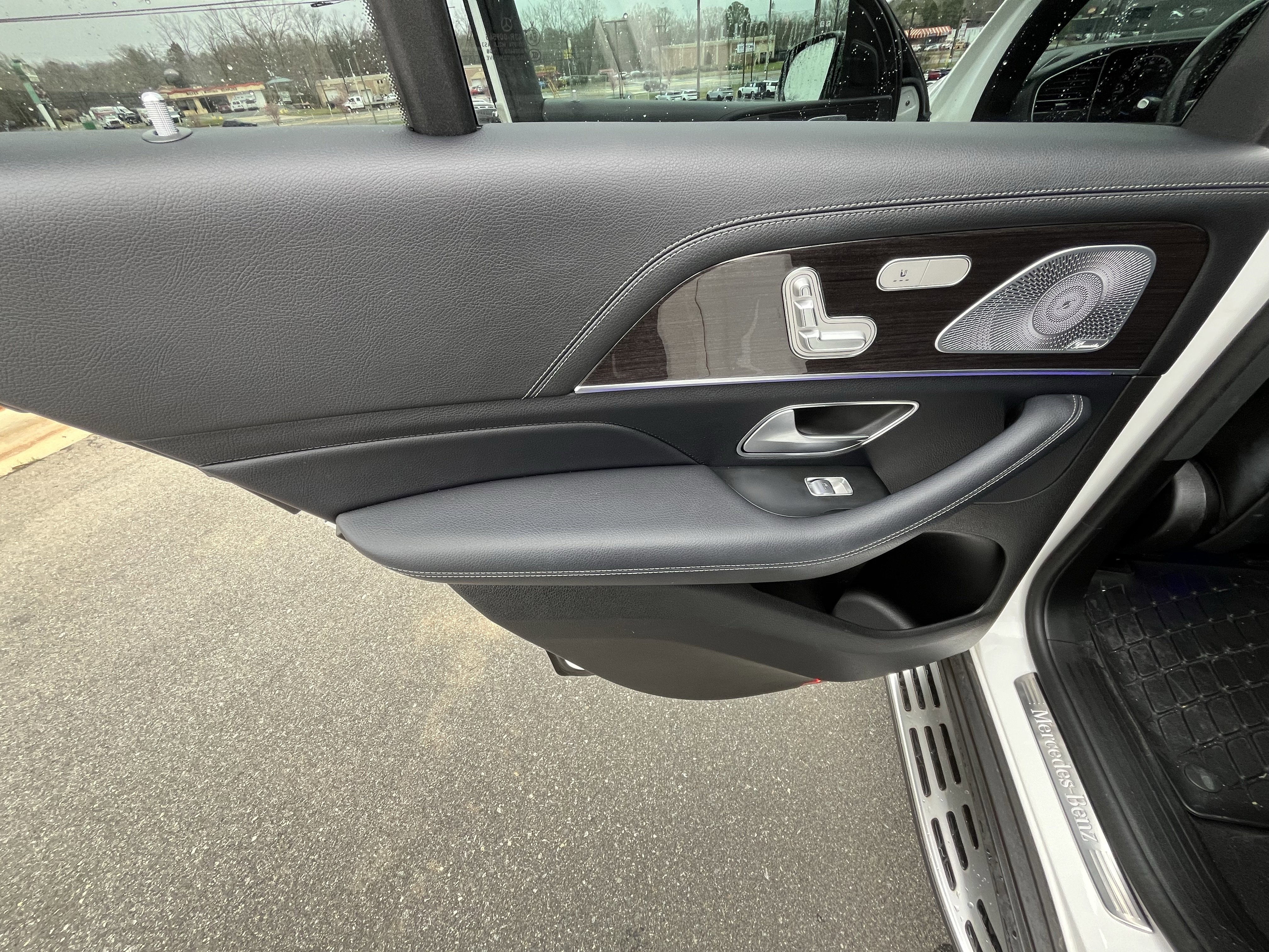 Used 2020 Mercedes-Benz GLE 350 4MATIC image 27