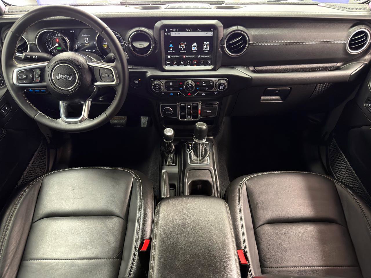 Used 2023 Jeep Wrangler Sahara AWD/4WD image 28