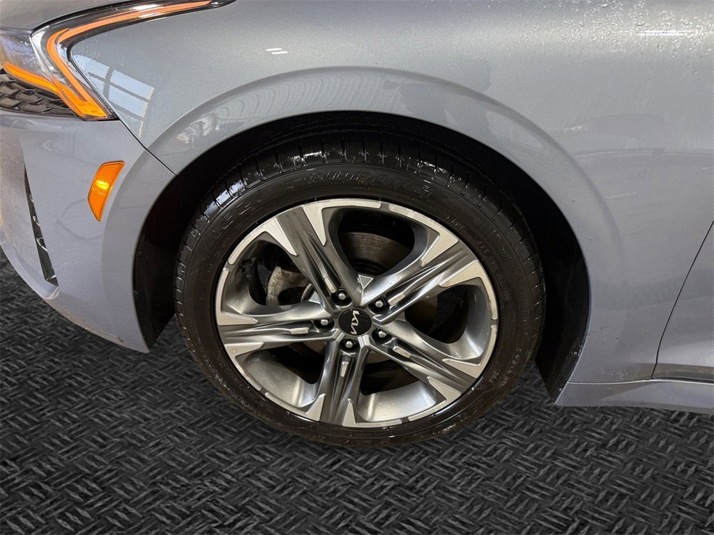 Used 2023 Kia K5 EX w/ EX Premium Package image 11