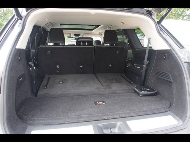 Used 2023 INFINITI QX60 Sensory w/ Vision Package FWD image 18