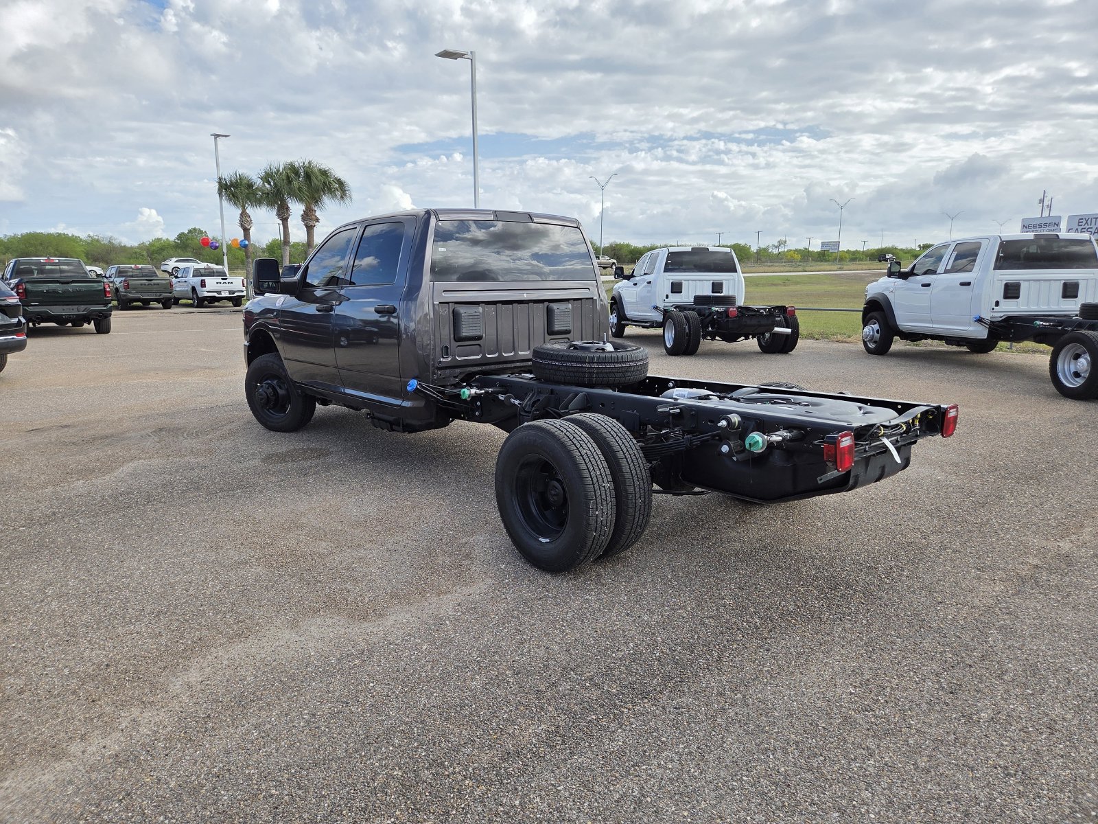 New 2026 RAM 3500 Tradesman AWD/4WD image 5