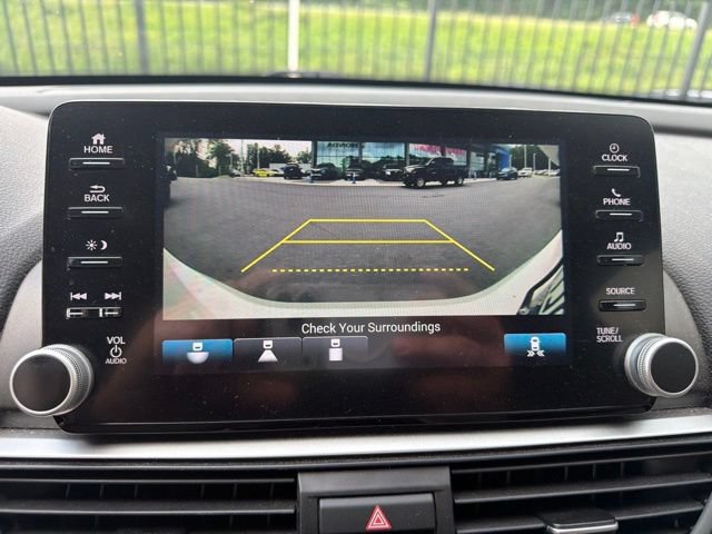 Used 2020 Honda Accord EX image 23
