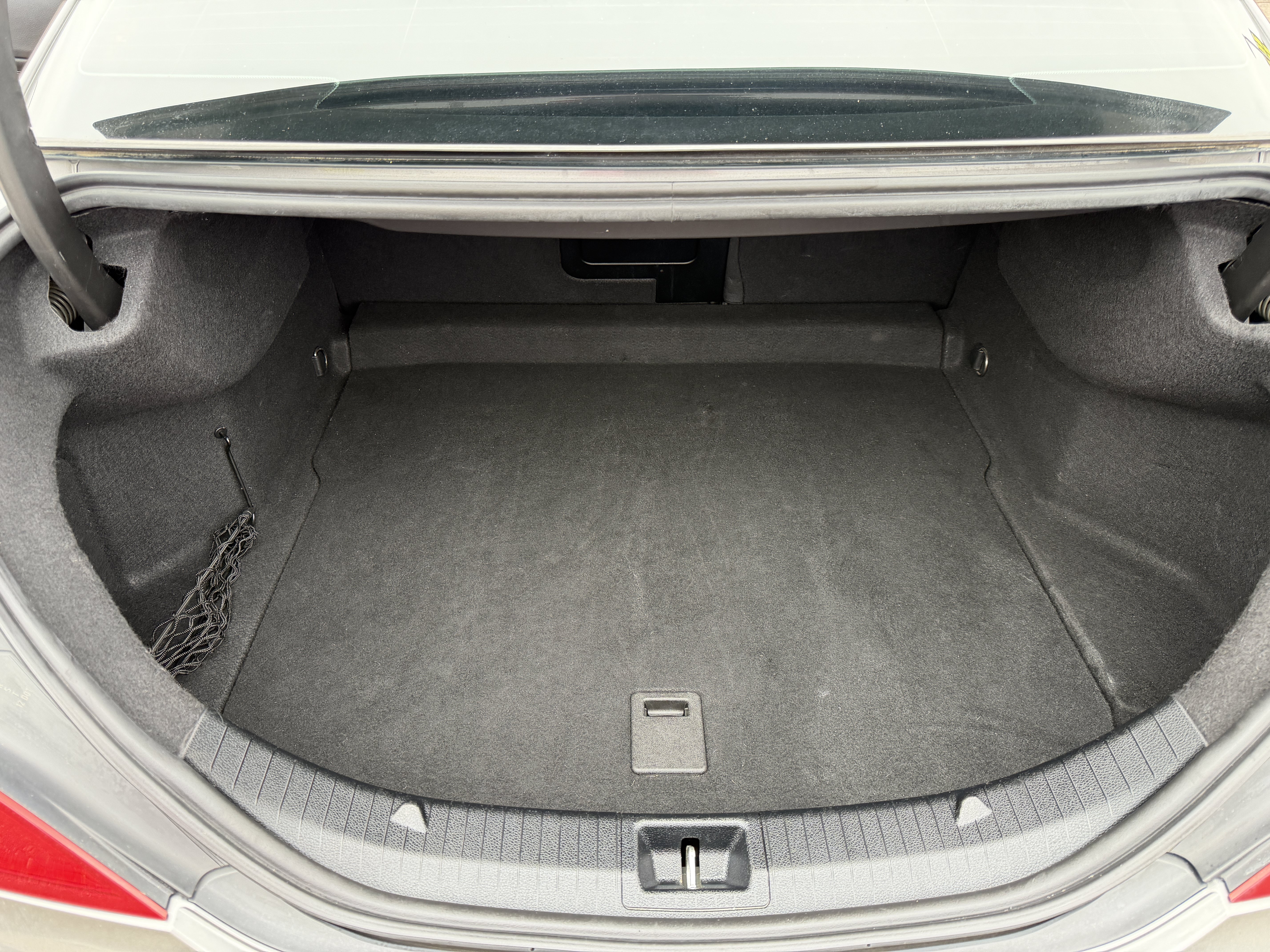 Used 2018 Mercedes-Benz CLA 250 image 9