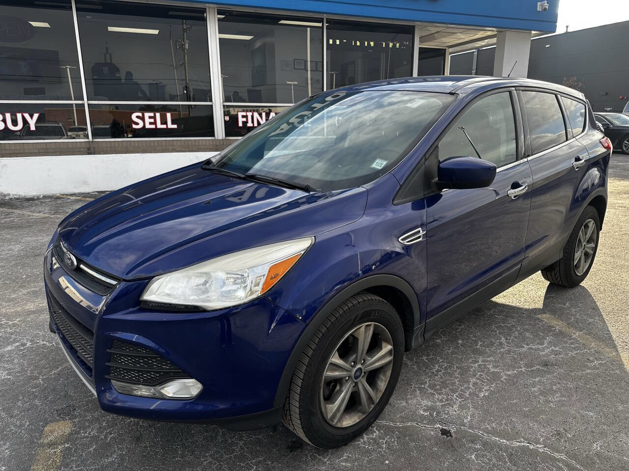 Used 2015 Ford Escape SE image 5