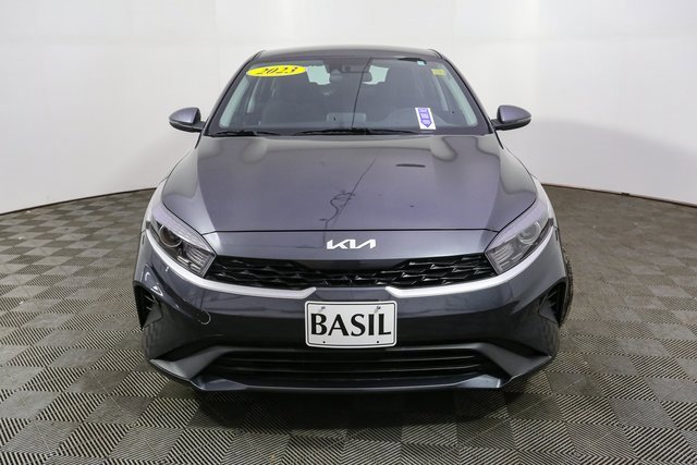 Used 2023 Kia Forte LXS w/ LXS Technology Package image 4