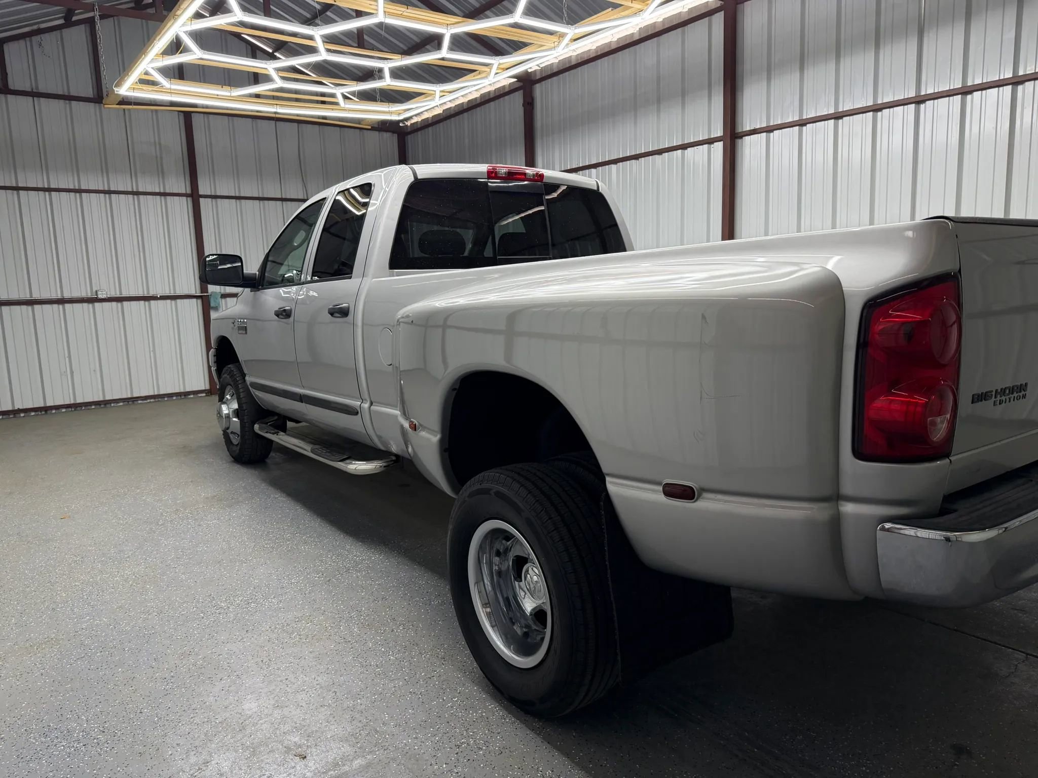 Used 2007 Dodge Ram 3500 Truck SLT w/ Quad Cab Big Horn Value Group AWD/4WD image 4