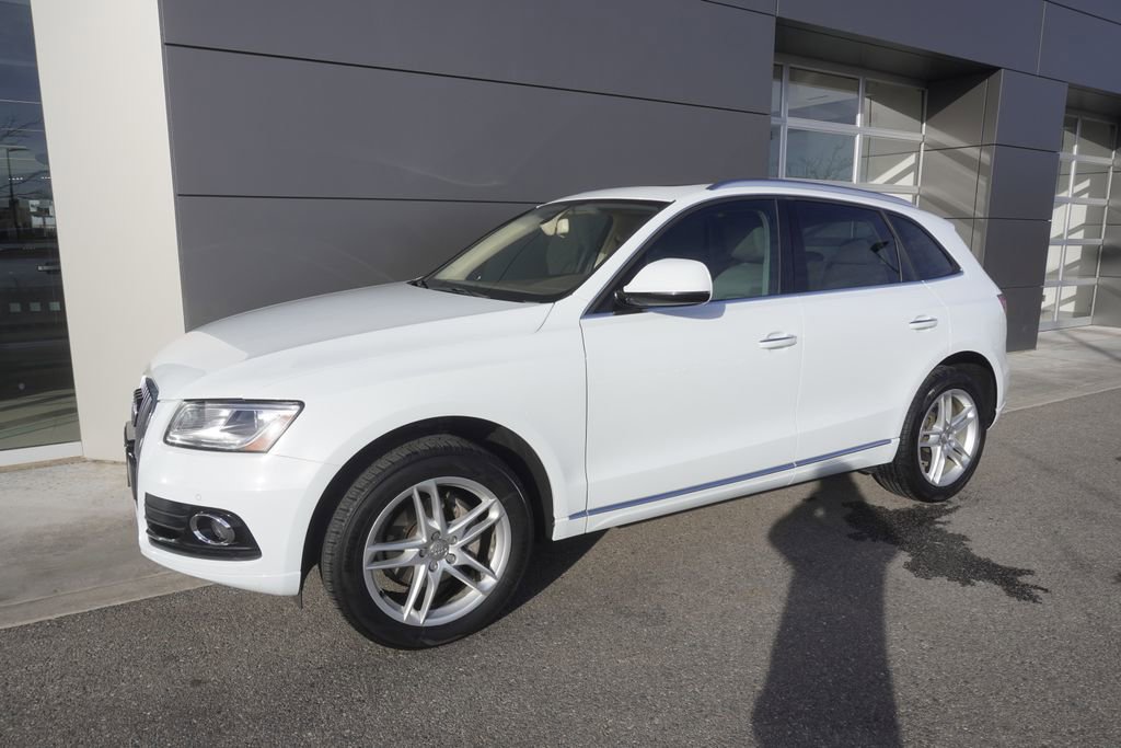 Used 2017 Audi Q5 2.0T Premium Plus image 3