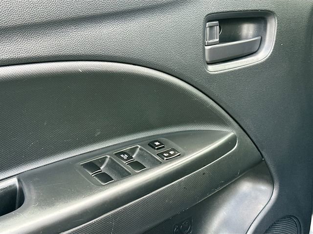 Used 2024 Mitsubishi Mirage ES image 17