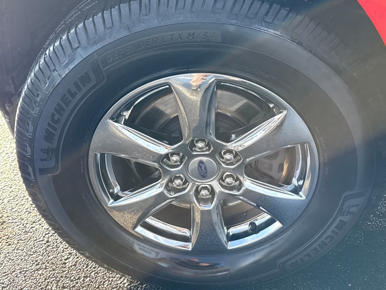 Used 2020 Ford F150 Lariat image 13