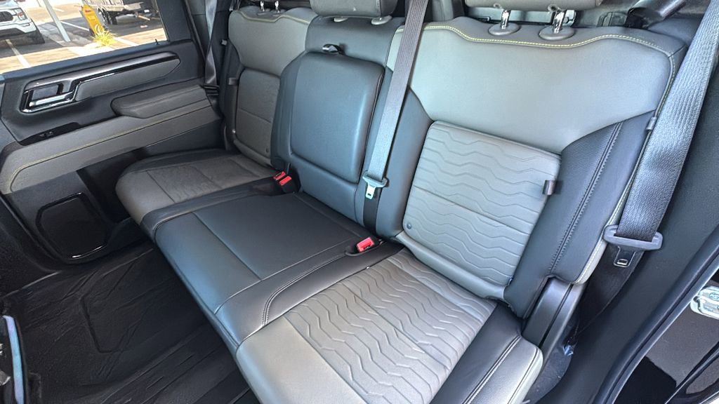 Used 2026 Chevrolet Silverado 2500 ZR2 w/ LPO, Dark Essentials Package image 25