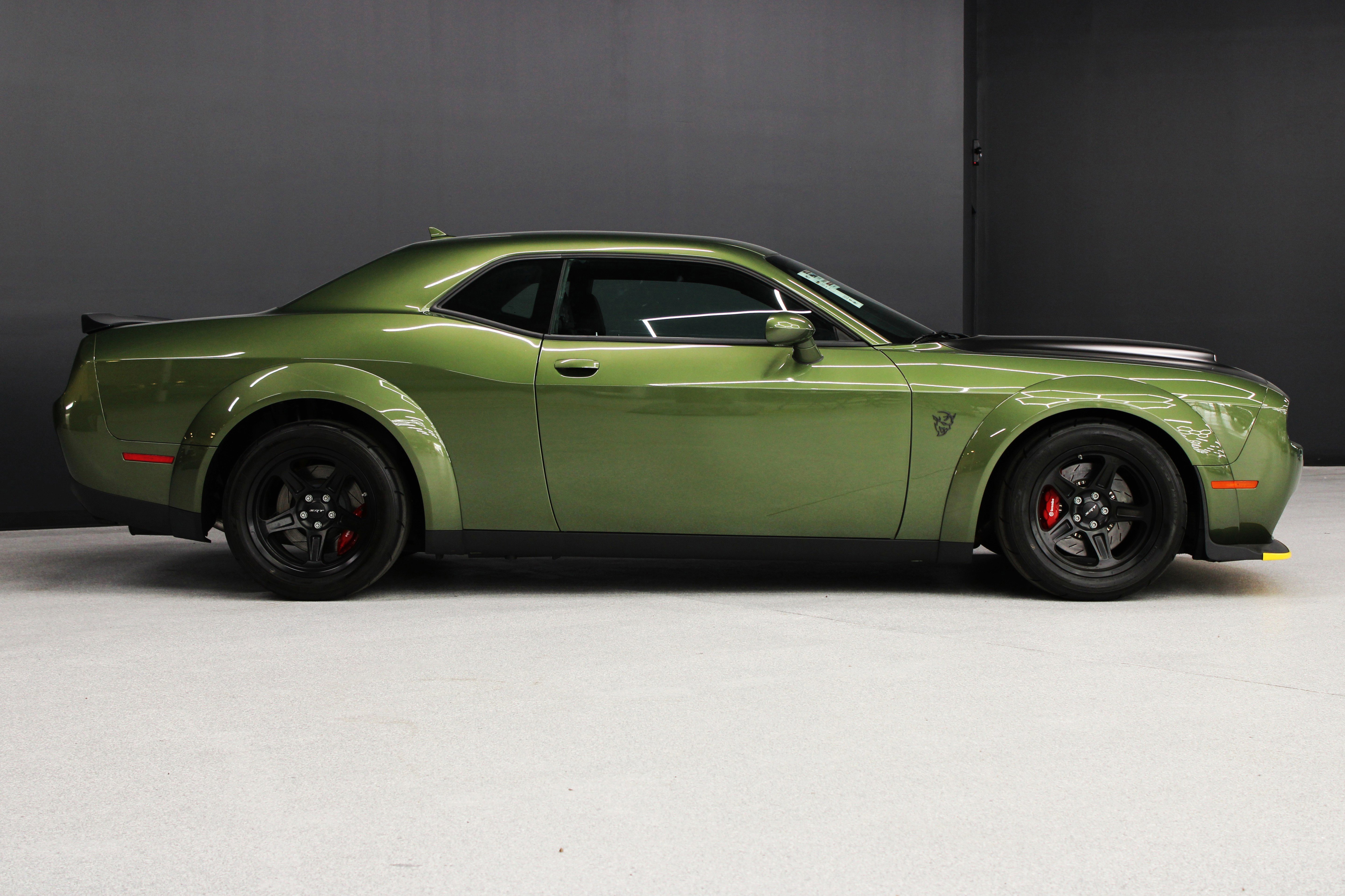 Used 2018 Dodge Challenger SRT Demon w/ Leather Front Seat Group RWD image 37