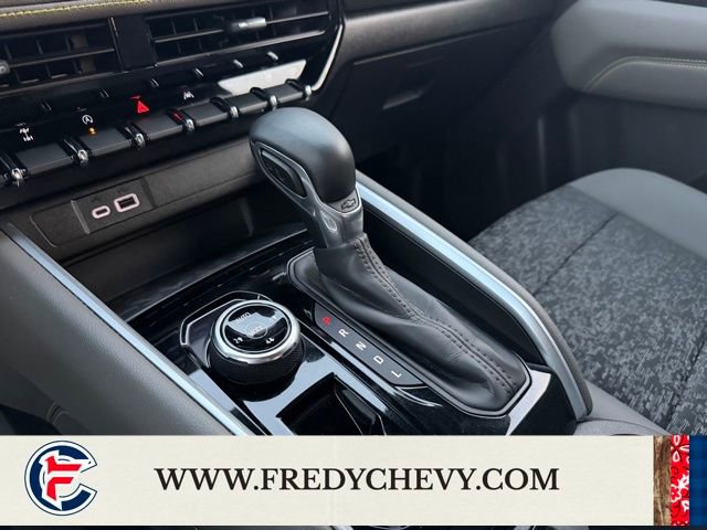 Used 2024 Chevrolet Colorado ZR2 w/ Safety Package image 16