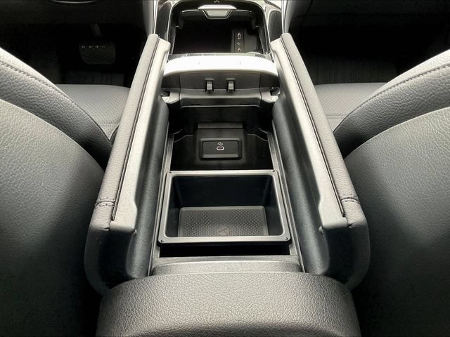 Used 2026 Mercedes-Benz GLC 300 4MATIC image 18