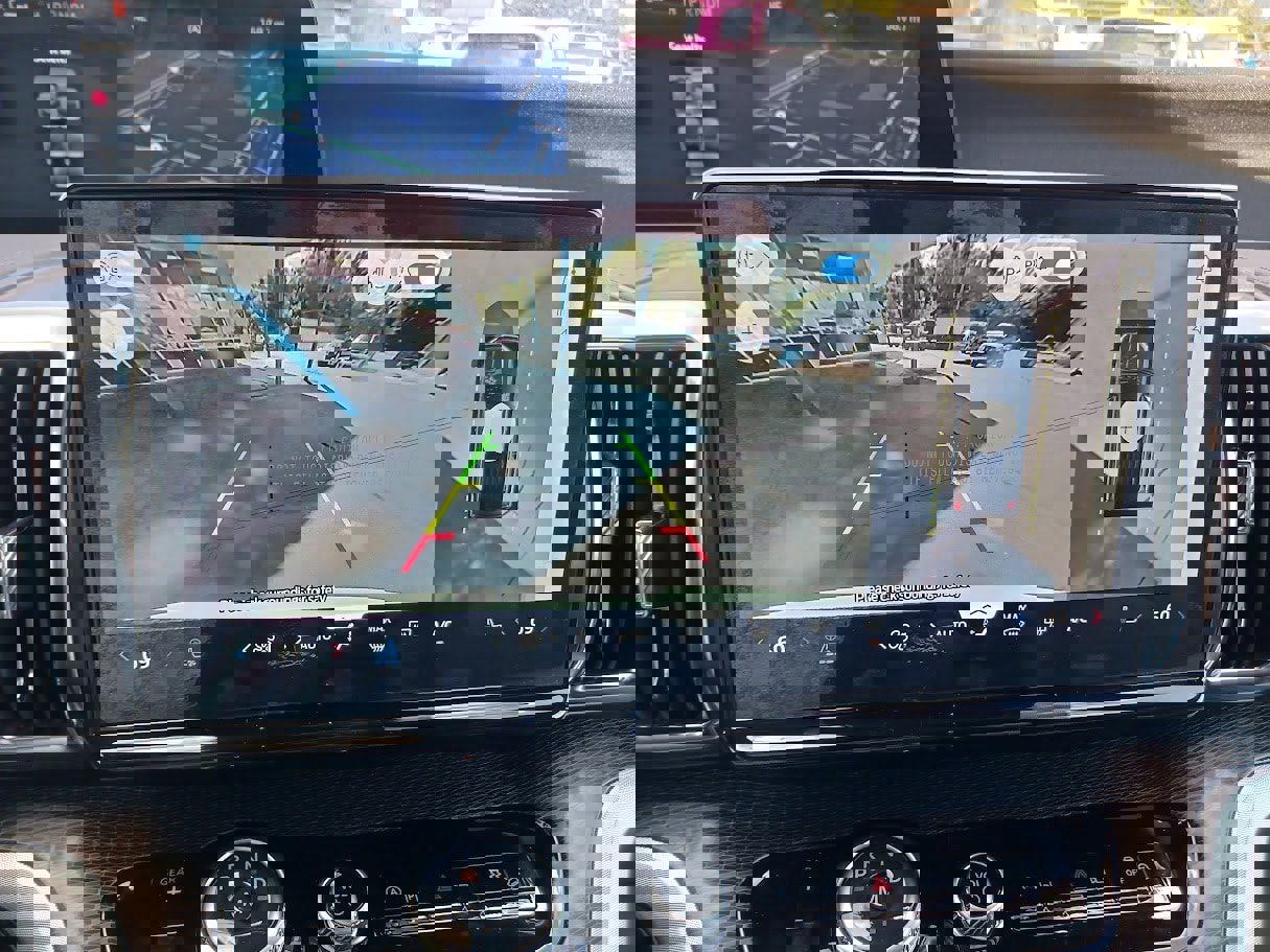 New 2025 Ford Expedition Platinum image 25