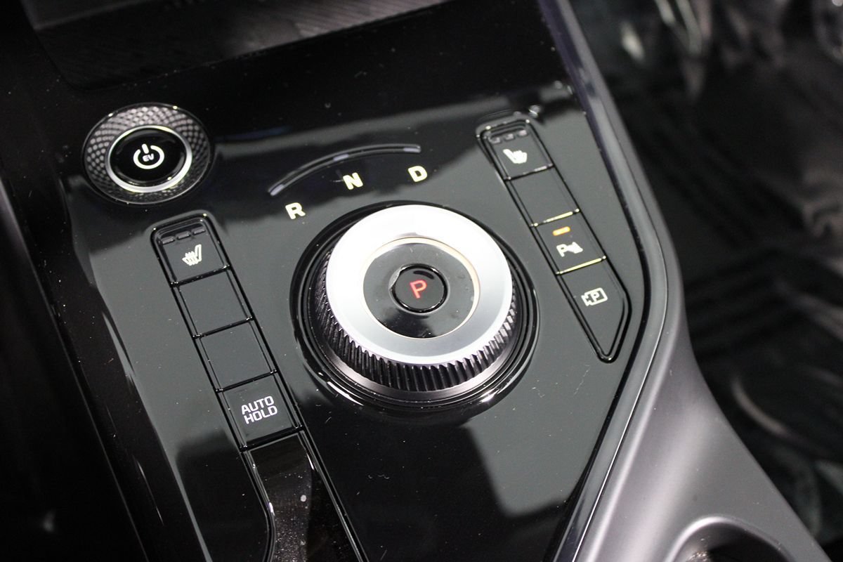Used 2024 Kia Niro Wind FWD image 16