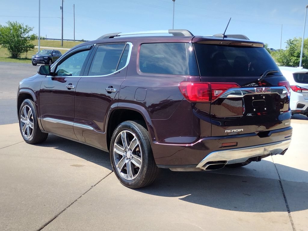 Used 2017 GMC Acadia Denali w/ Technology Package AWD/4WD image 7