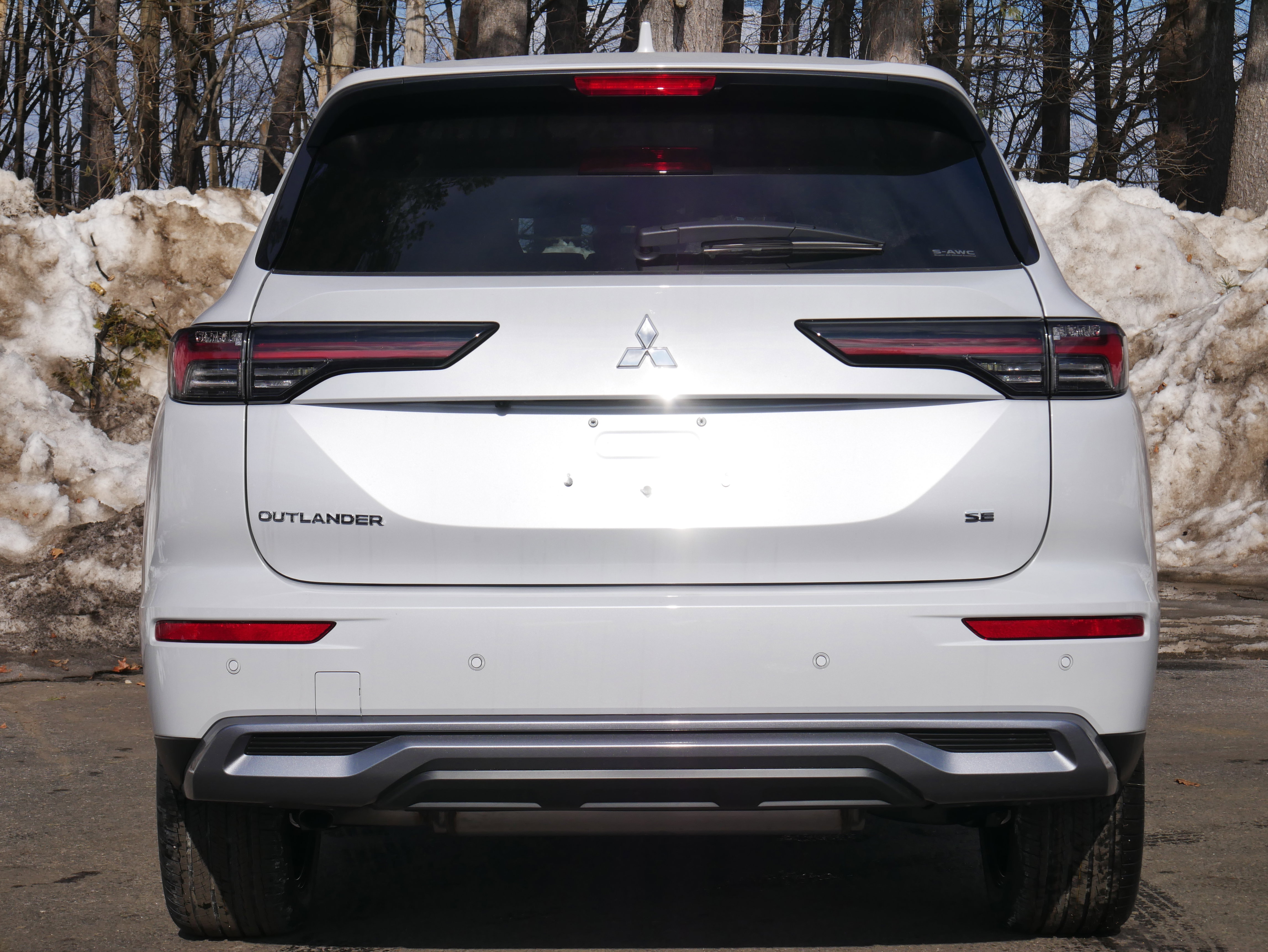 New 2026 Mitsubishi Outlander SE image 5