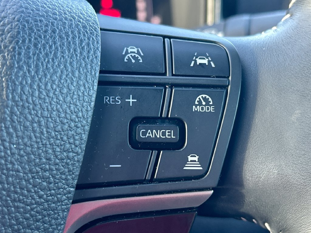 Used 2026 Toyota Camry SE FWD image 18