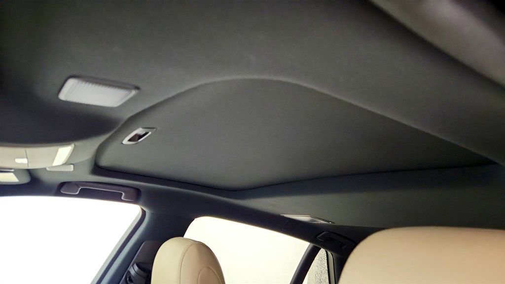 Used 2022 Lexus LS 500 w/ Accessory Package (Z2) image 10