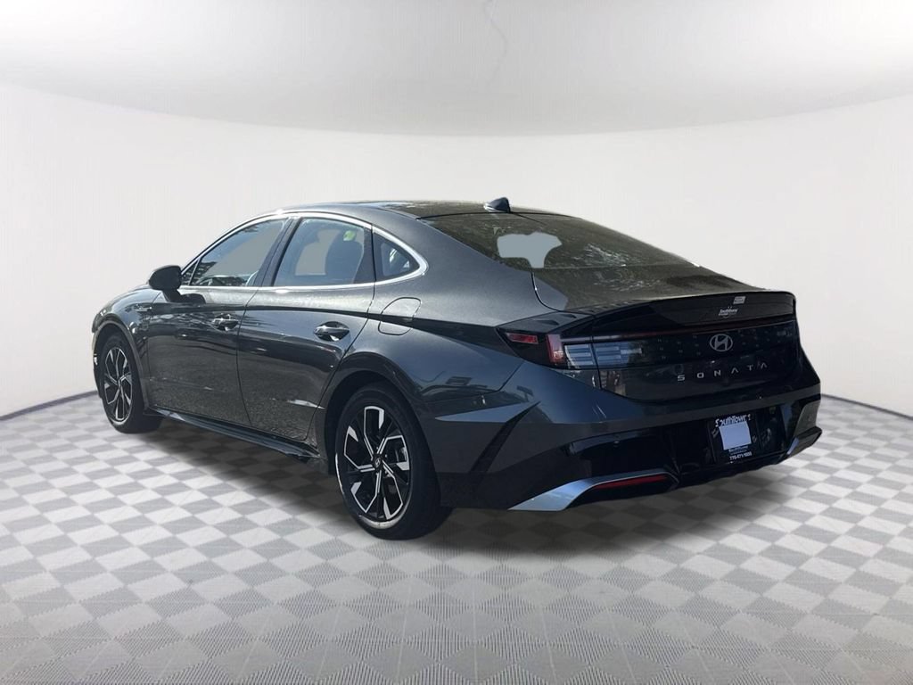 Used 2025 Hyundai Sonata SEL FWD image 7