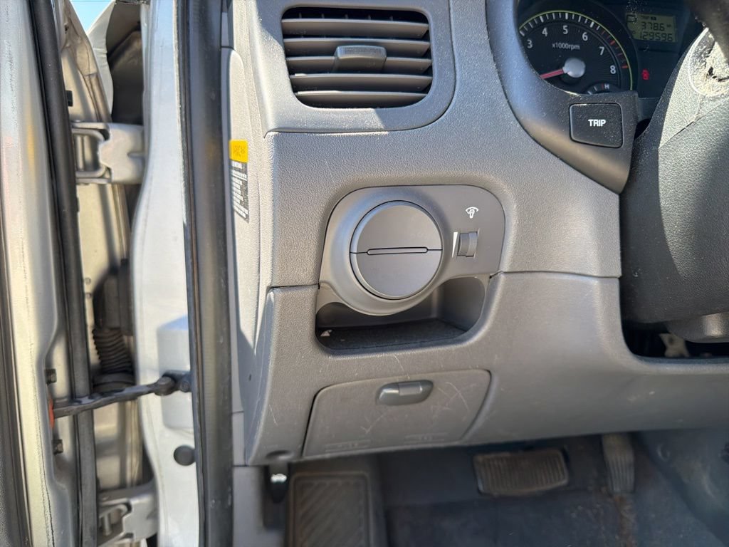 Used 2007 Kia Rio LX FWD image 24