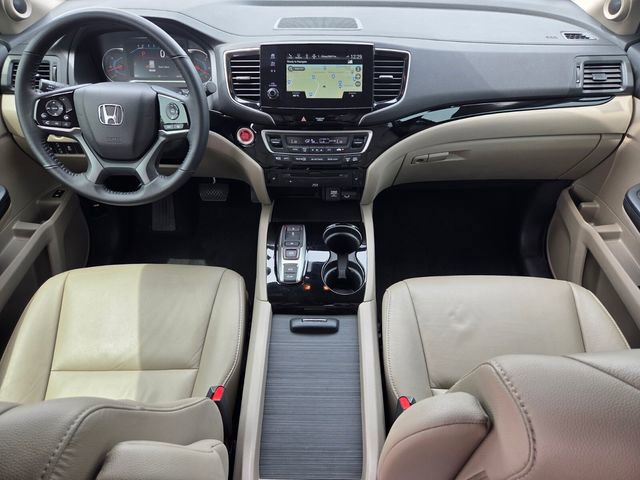 Used 2021 Honda Pilot Touring image 16